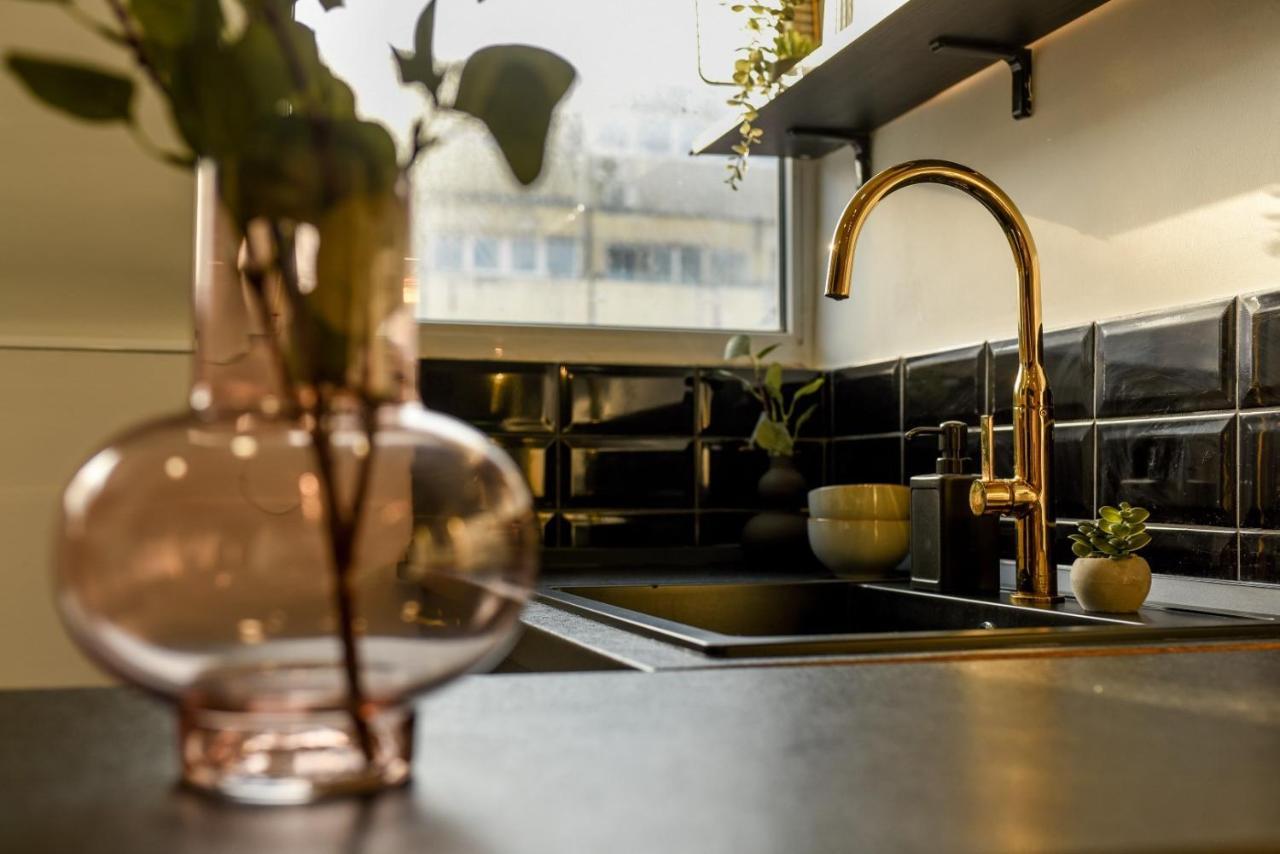 Calea Victoriei Modern Studio - Escape In The City Center Bucarest Esterno foto