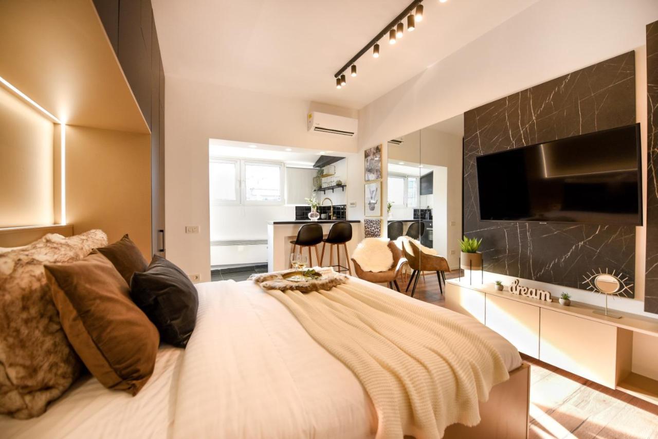 Calea Victoriei Modern Studio - Escape In The City Center Bucarest Esterno foto